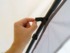 Obelink Festival Shelter 440 Paroi Latérale Avec Fenêtre -Obelink Boutiqe festival shelter zijwand bevestiging 3 ecommerce 3