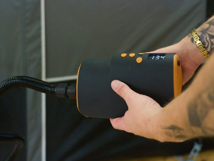 Obelink Cyclone Compact Pompe à Tente Avec Batterie 8 Obelink Cyclone Compact Pompe à Tente Avec Batterie – Image 6