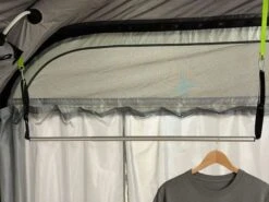 Obelink Tringle 11 Obelink Tringle -Obelink Boutiqe obelink garderobestang tshirt ecommerce