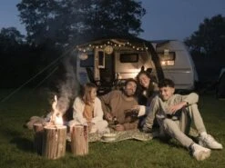 Obelink Sunroof 400 Easy Air CoolDark Solette Caravane 15 Obelink Sunroof 400 Easy Air CoolDark Solette Caravane -Obelink Boutiqe obelink sunroof sfeer 1 ecommerce 1